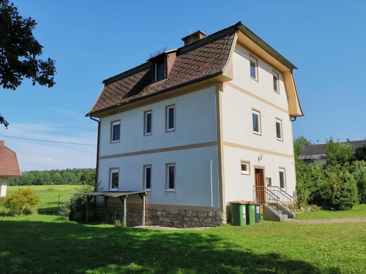 Bungalow & Apartments "Am Deber" Velden - Augsdorf Velden am Wörthersee Kültér fotó